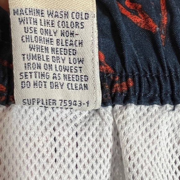 St Johns Bay Men's Lobster & Crabs Swim Trunks Navy Blue Board Shorts Medium - Picture 3 of 4